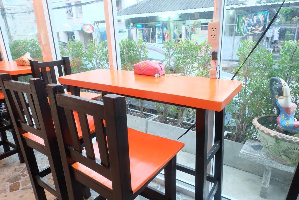 Nittaya Residence Пак-Крет Экстерьер фото
